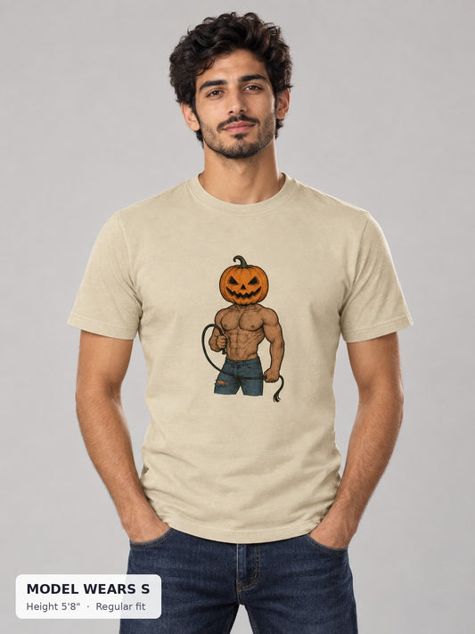 THICC Pump King Graphic Tee on model wearing size S - Good Trouble Fashion
